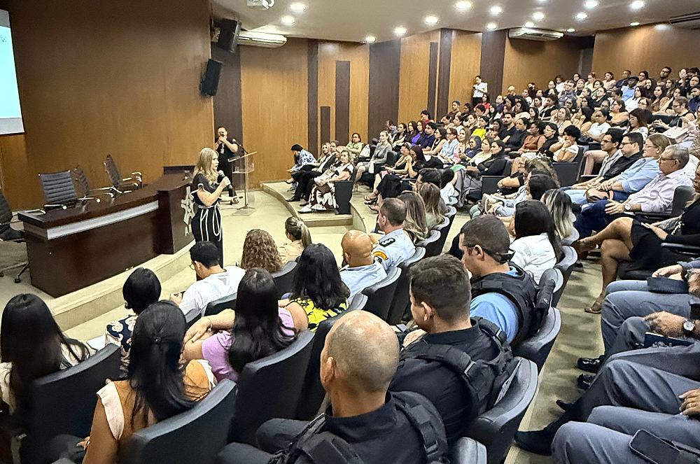 Dra. Graziele Cabral conduz capacitação sobre prevenção ao assédio no ambiente de trabalho