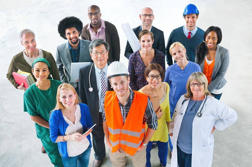 Vestimenta no trabalho: até onde o empregador pode exigir sem ferir direitos?
