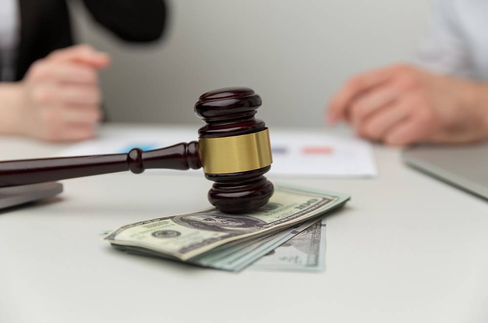 Casas Bahia indenizará funcionária chamada de 