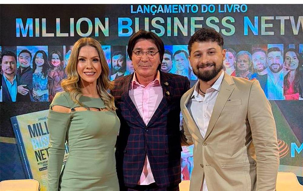 Dra. Graziele Cabral e Janguiê Diniz lançam livro em São Paulo Dra. Graziele Cabral e Janguiê Diniz lançam livro em São Paulo
